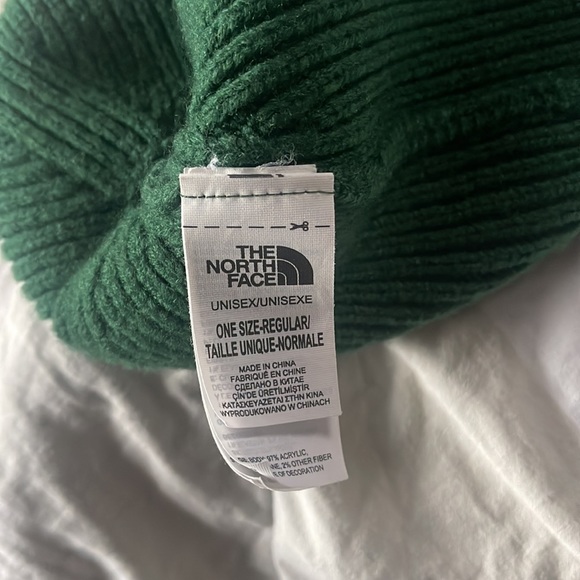 THE NORTH FACE beanie, never worn OS - Picture 3 of 4